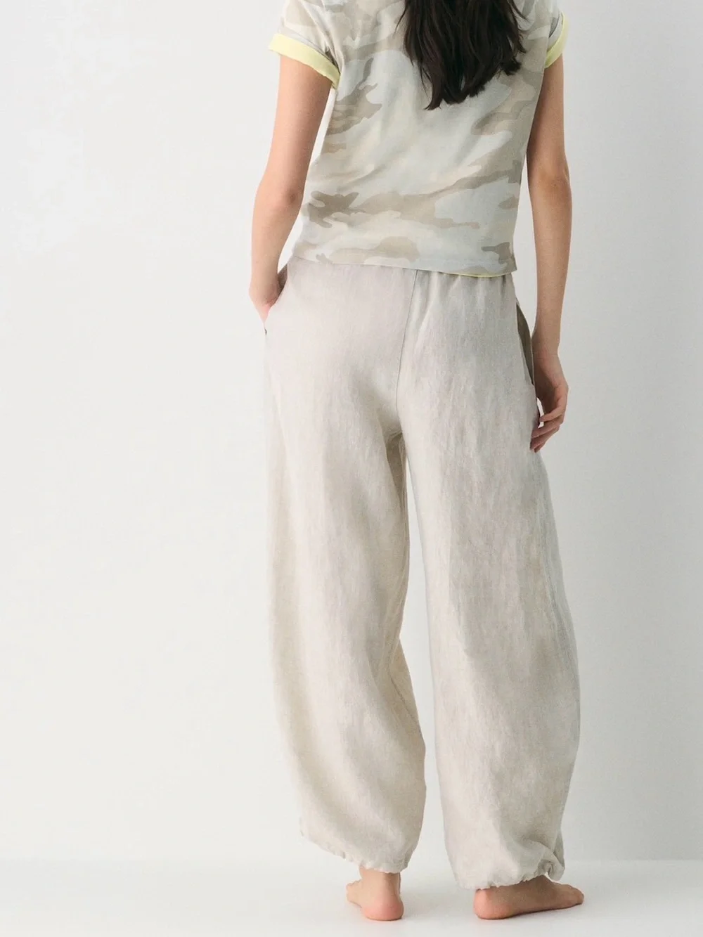 Aritzia interstate ballon pants in ecru